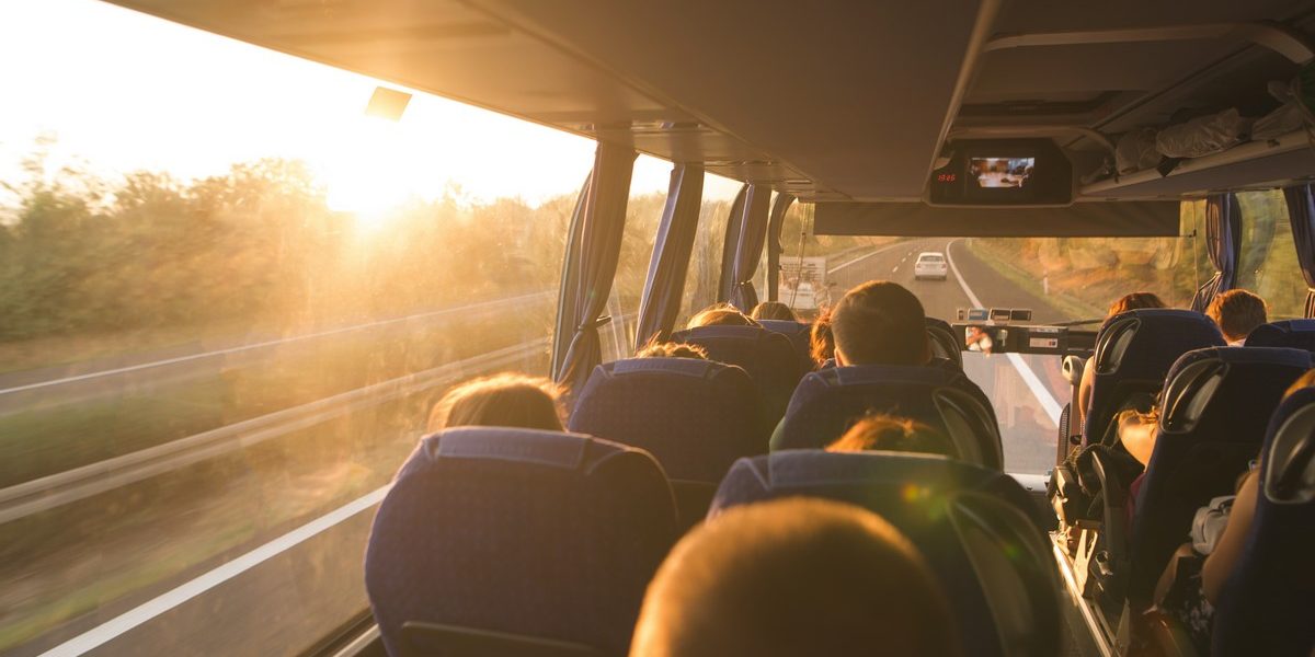 La location d'un bus scolaire : sécurité et confort pour vos enfants